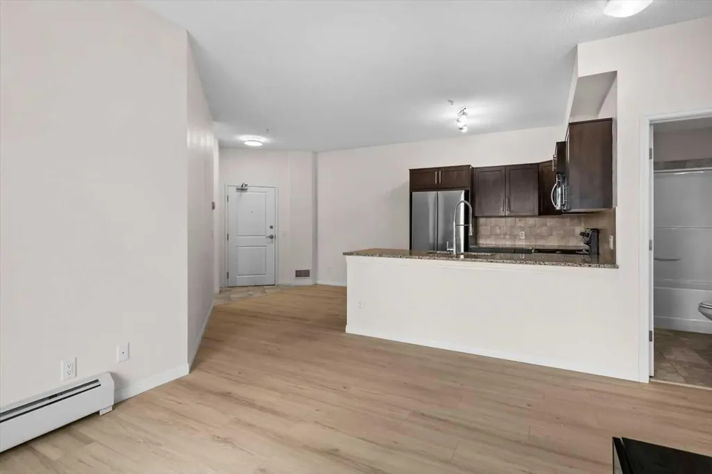 1540 Sherwood Boulevard NW Calgary AB T3R 0K5