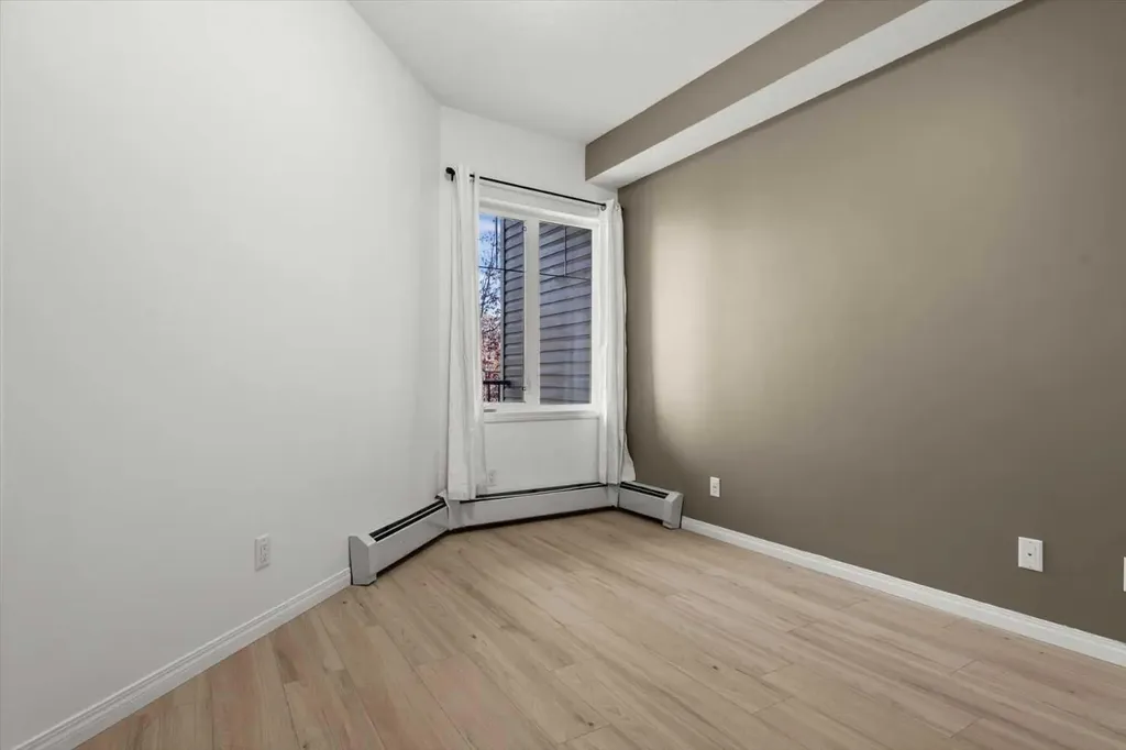 1540 Sherwood Boulevard NW Calgary AB T3R 0K5