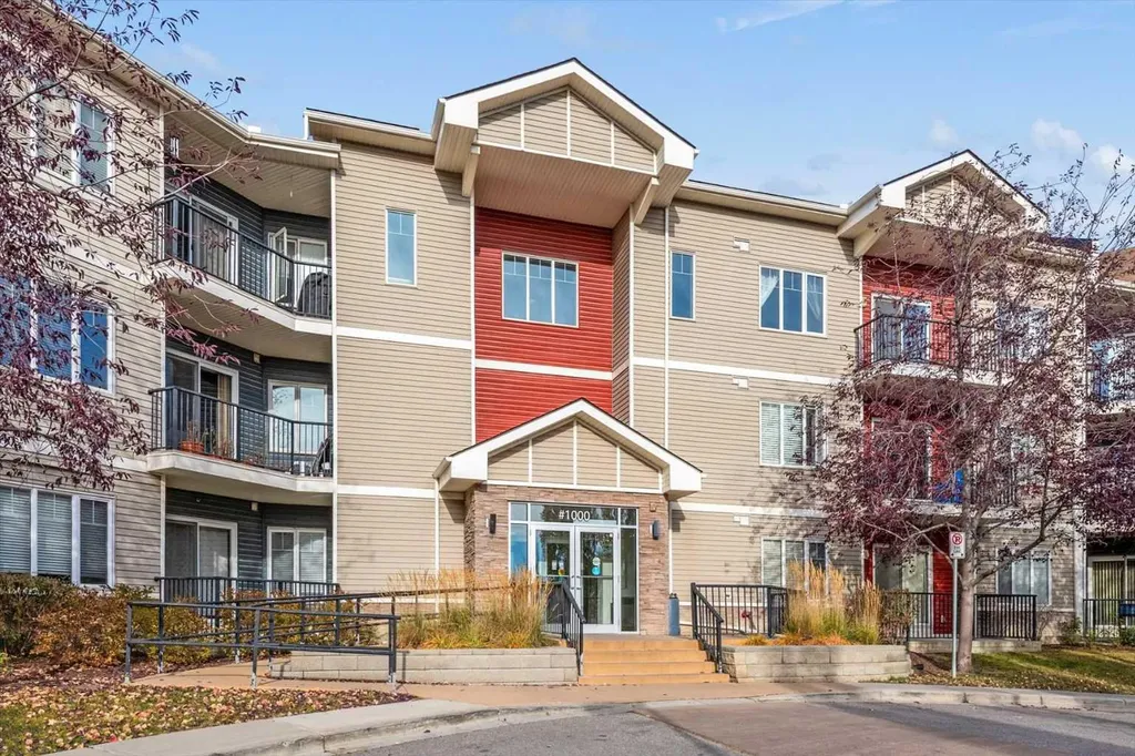 1540 Sherwood Boulevard NW Calgary AB T3R 0K5