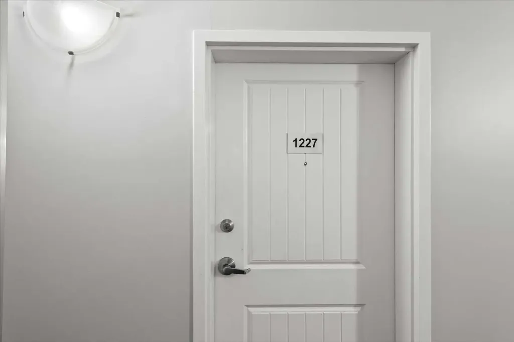 1540 Sherwood Boulevard NW Calgary AB T3R 0K5