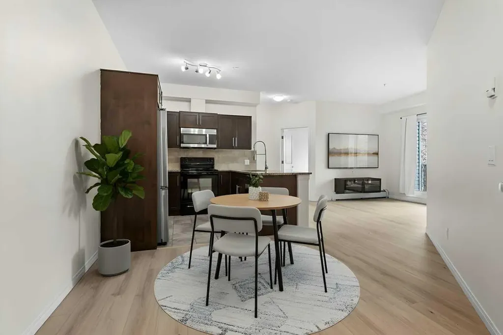 1540 Sherwood Boulevard NW Calgary AB T3R 0K5