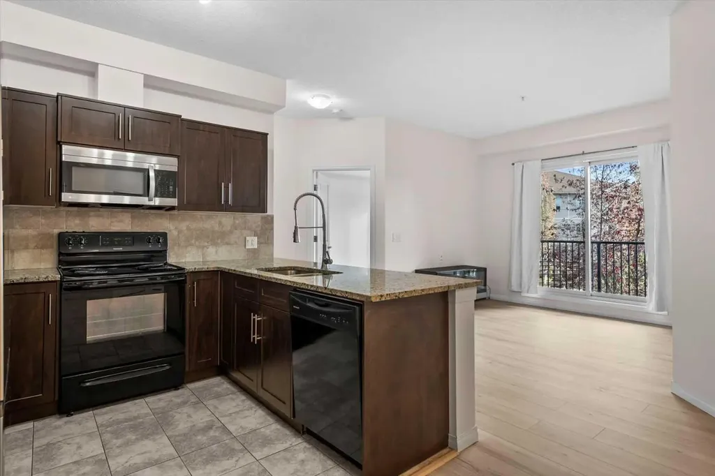 1540 Sherwood Boulevard NW Calgary AB T3R 0K5