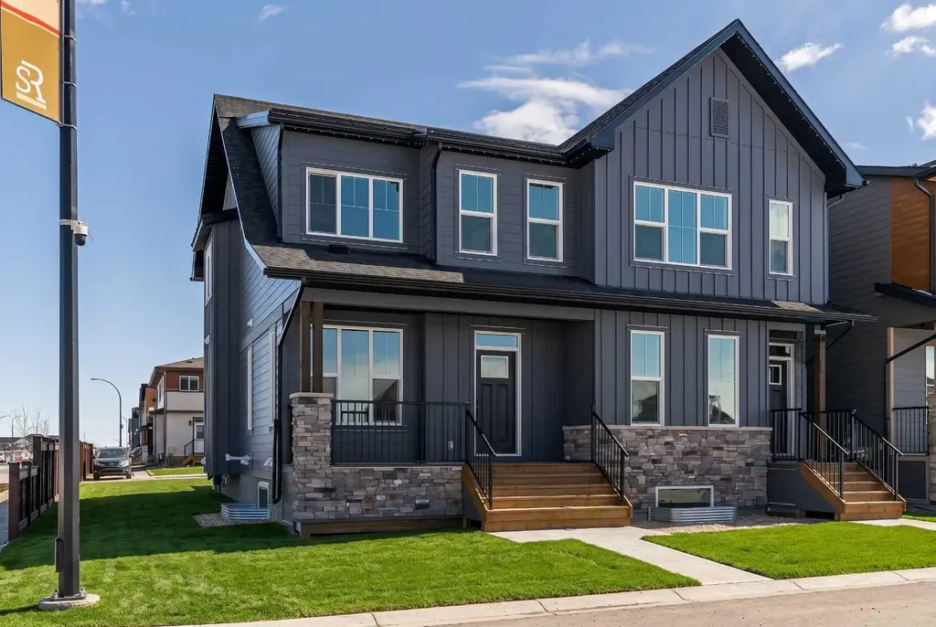 216 Ricardo Ranch Drive SE Calgary AB T3M 4H5