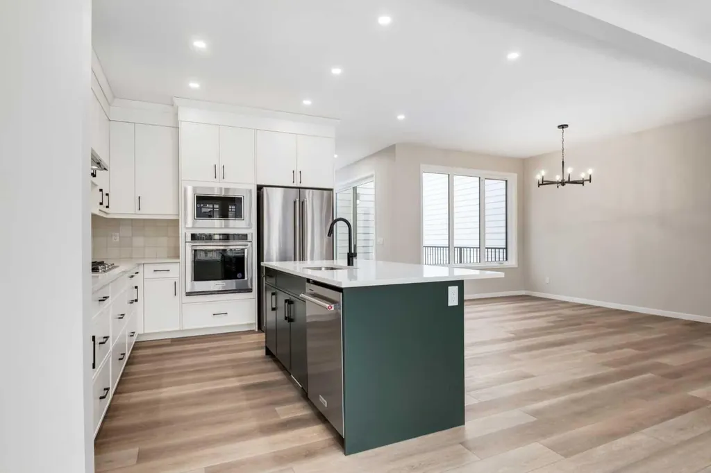 26 Alpine Gardens SW Calgary AB T2Y 0W3