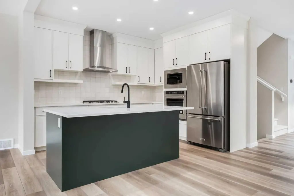 26 Alpine Gardens SW Calgary AB T2Y 0W3
