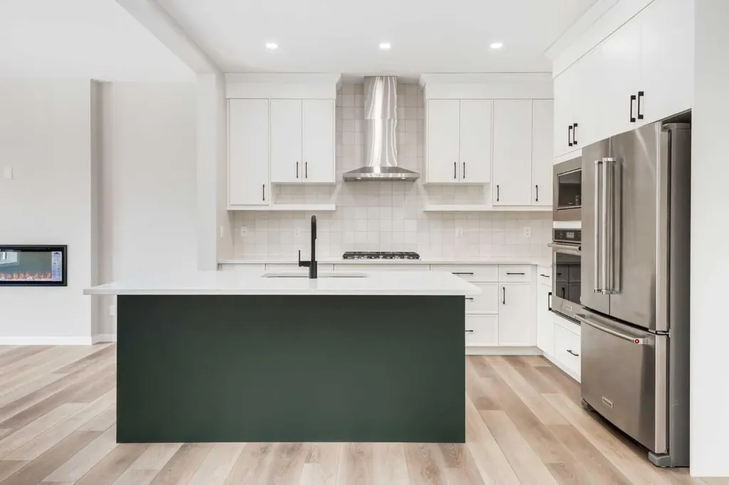26 Alpine Gardens SW Calgary AB T2Y 0W3