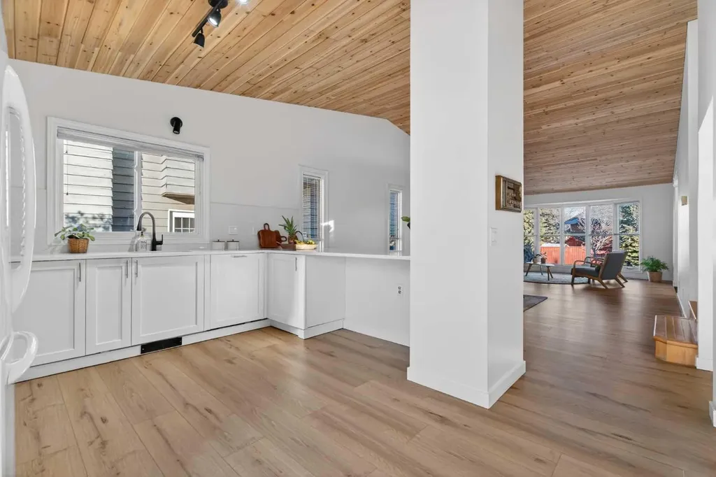 303 Woodside Place Okotoks AB T1S 1L9