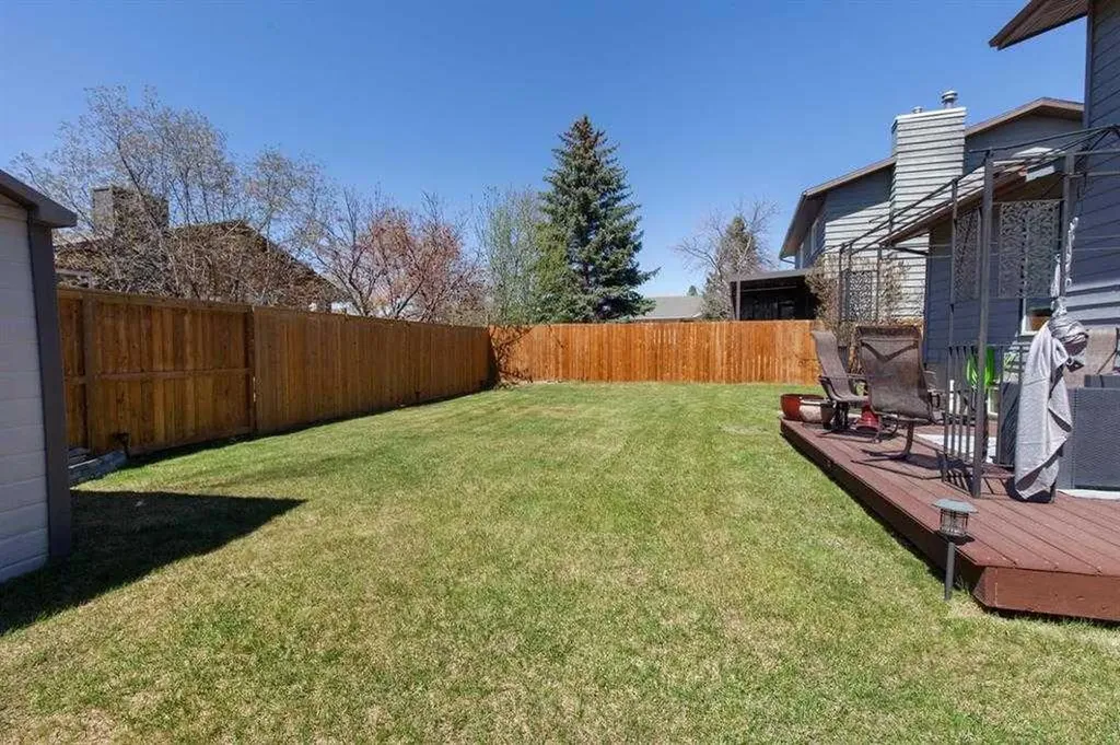 303 Woodside Place Okotoks AB T1S 1L9