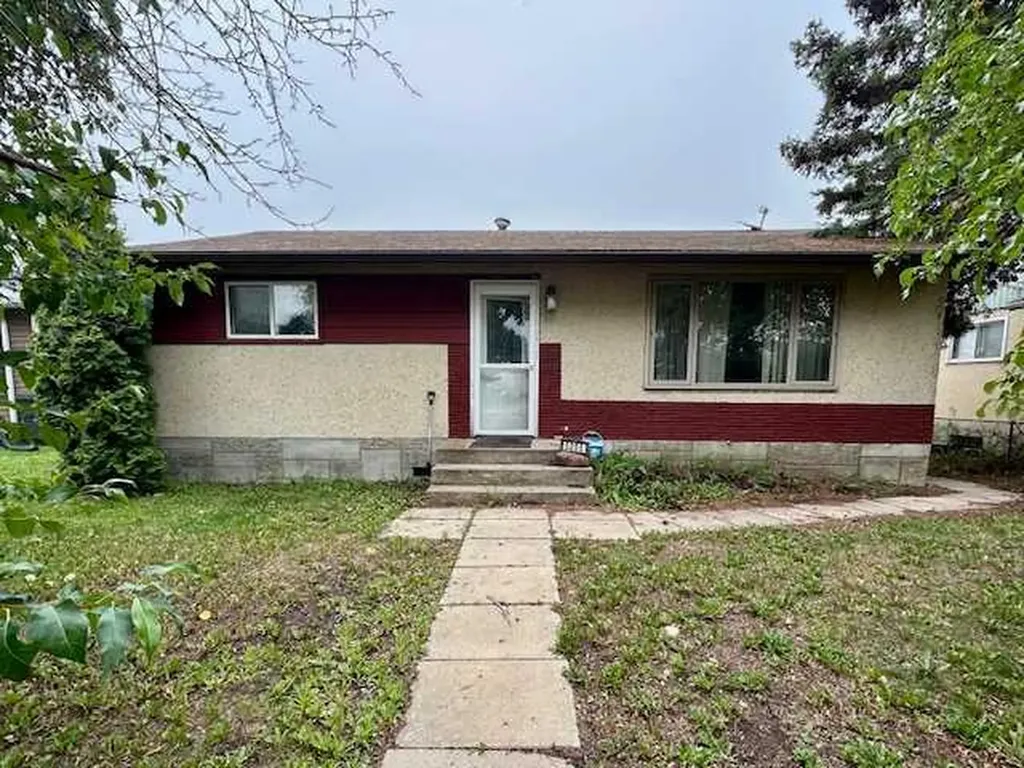 5205 50 Avenue Grimshaw AB T0H 1W0