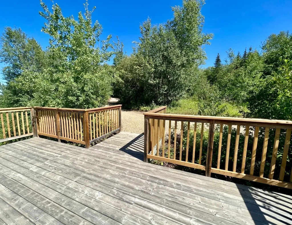 42 & 44 654036 Range Road 222 Rural Athabasca County AB T9S 2A5