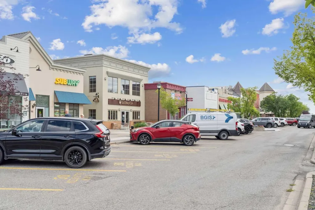 420 Mckenzie Towne Square SE Calgary AB T2Z 1E3
