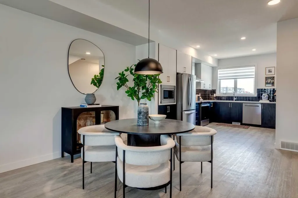 8235 8 Avenue SW Calgary AB T3H 6H2