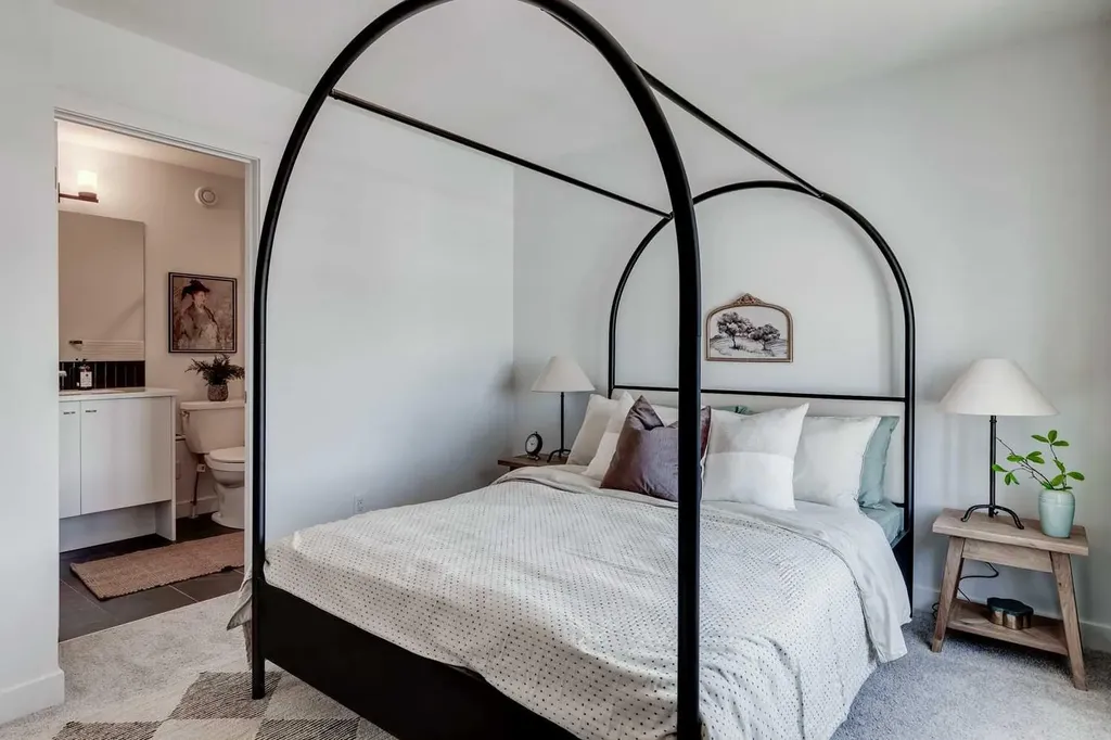8235 8 Avenue SW Calgary AB T3H 6H2