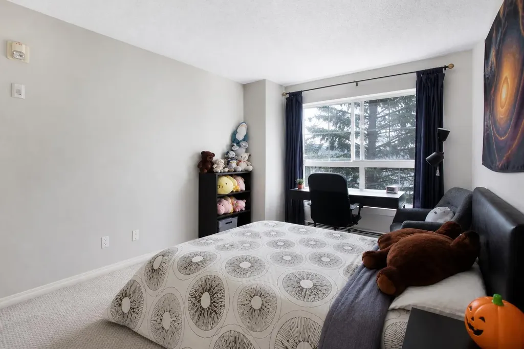 5115 Richard Road SW Calgary AB T3E7M7