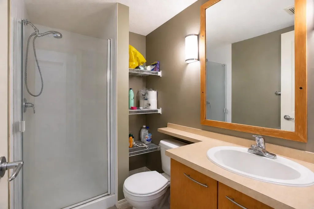 5115 Richard Road SW Calgary AB T3E7M7