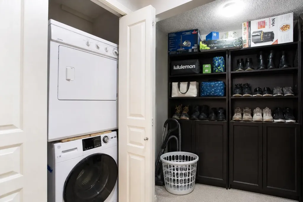 5115 Richard Road SW Calgary AB T3E7M7