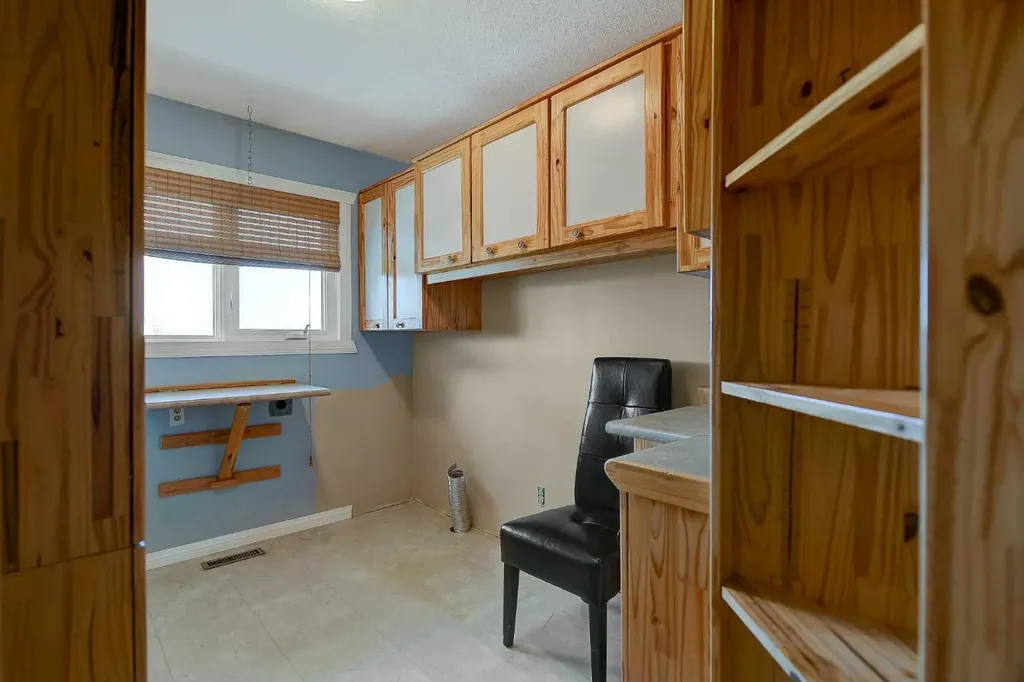 104 11th Street Beaverlodge AB T0H 0C0