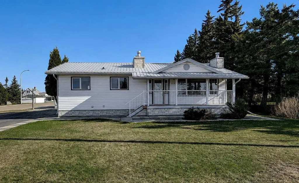 104 11th Street Beaverlodge AB T0H 0C0