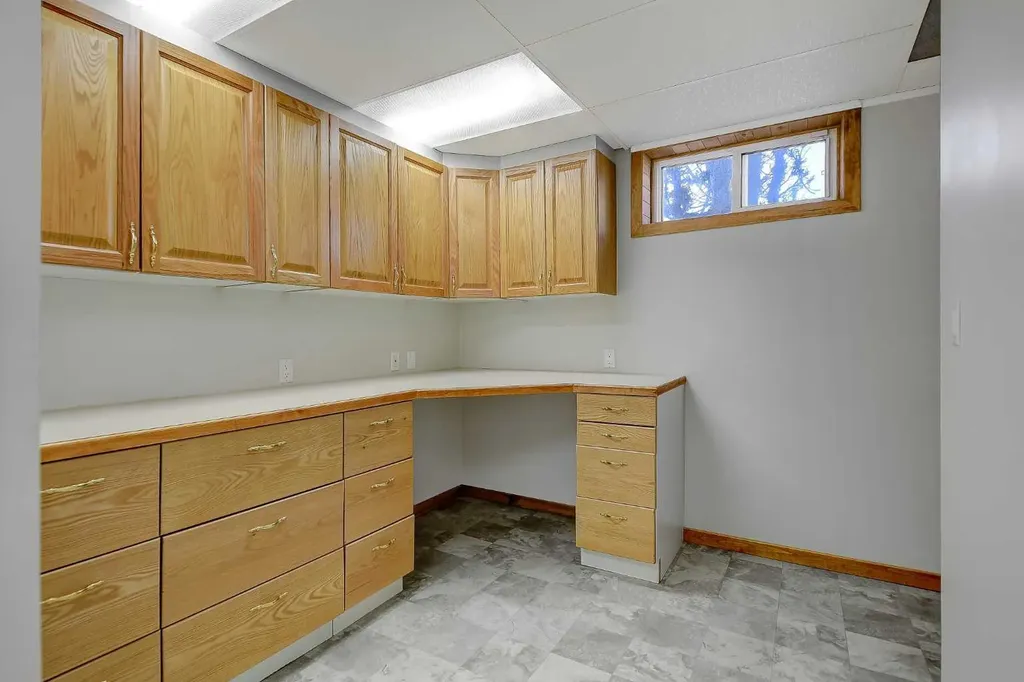 104 11th Street Beaverlodge AB T0H 0C0