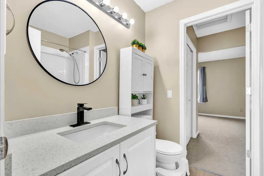 200 Hidden Hills Terrace NW Calgary AB T3A 6E8