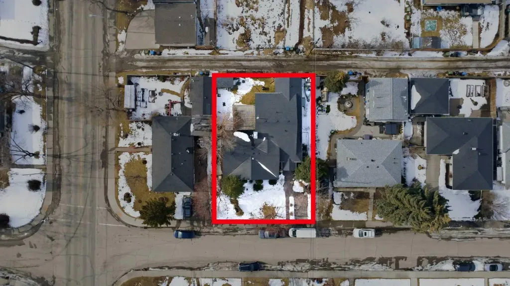 2623 Glenmount Drive SW Calgary AB T3E 4C2