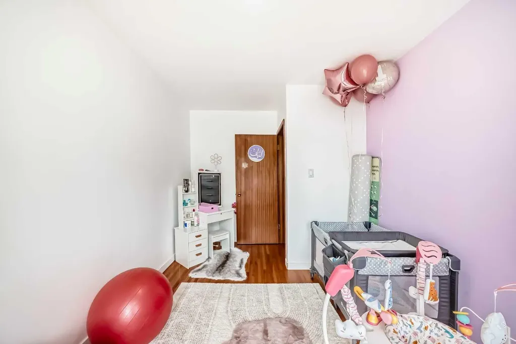 417 37 Street SW Calgary AB T3C 1R7