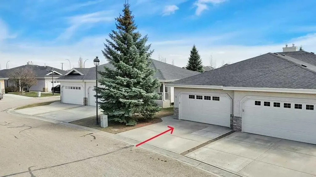 32 Dowler Street Red Deer AB T4R 3A1