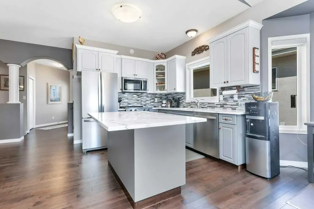 32 Dowler Street Red Deer AB T4R 3A1