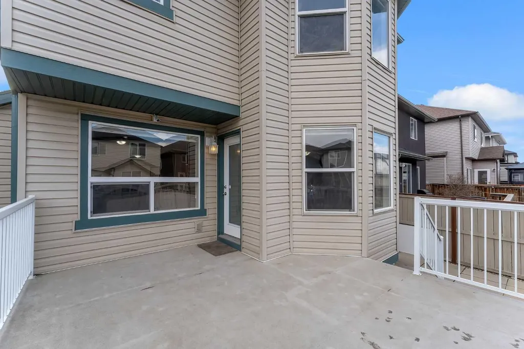 33 Saddlecrest Crescent NE Calgary AB T3J0C6