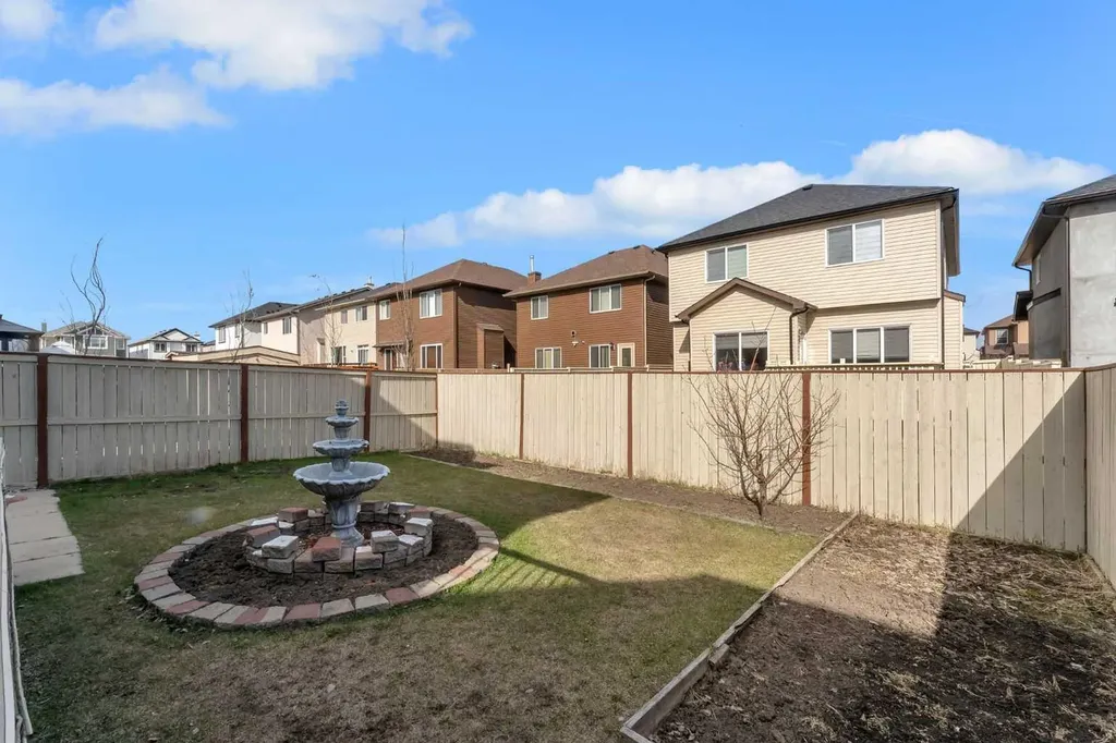 33 Saddlecrest Crescent NE Calgary AB T3J0C6