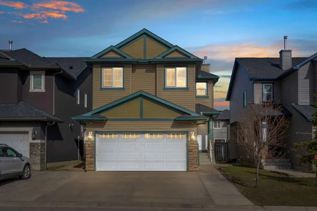 33 Saddlecrest Crescent NE Calgary AB T3J0C6