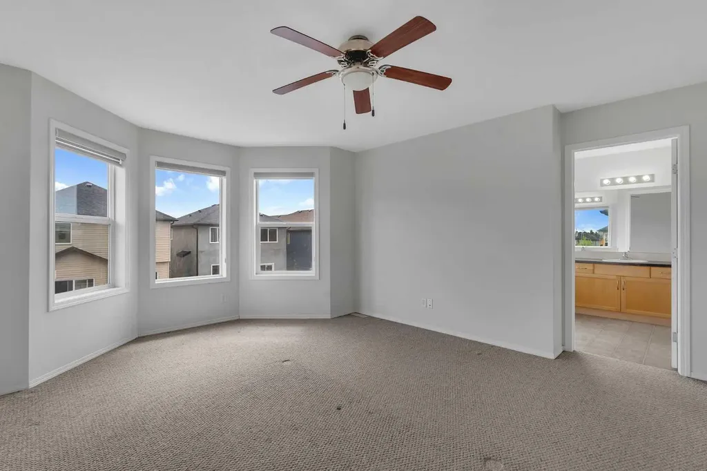 33 Saddlecrest Crescent NE Calgary AB T3J0C6