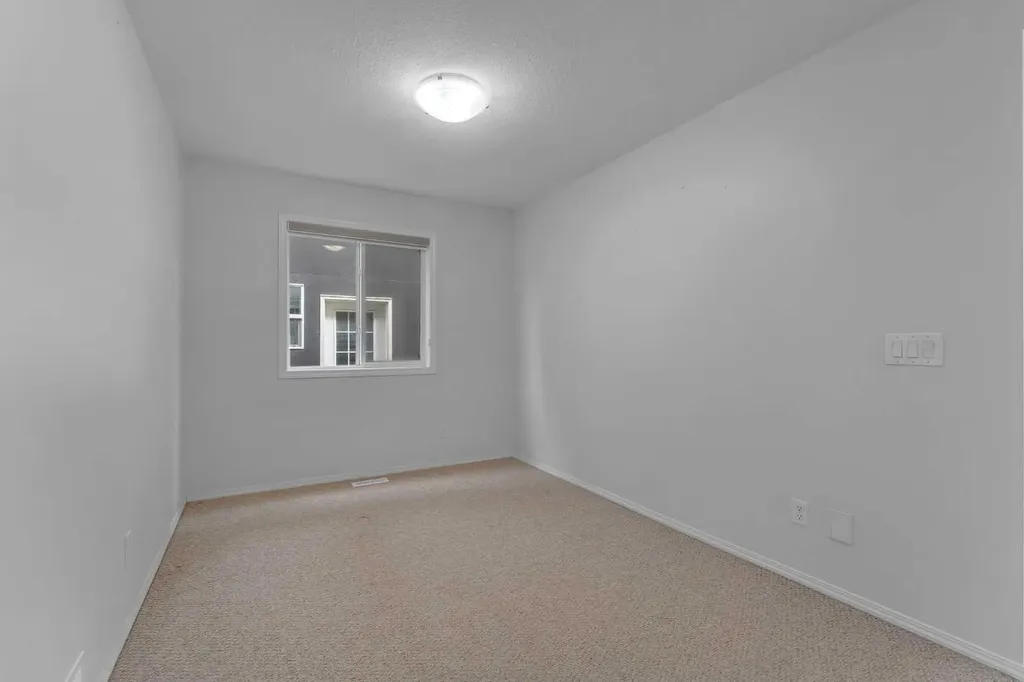 33 Saddlecrest Crescent NE Calgary AB T3J0C6