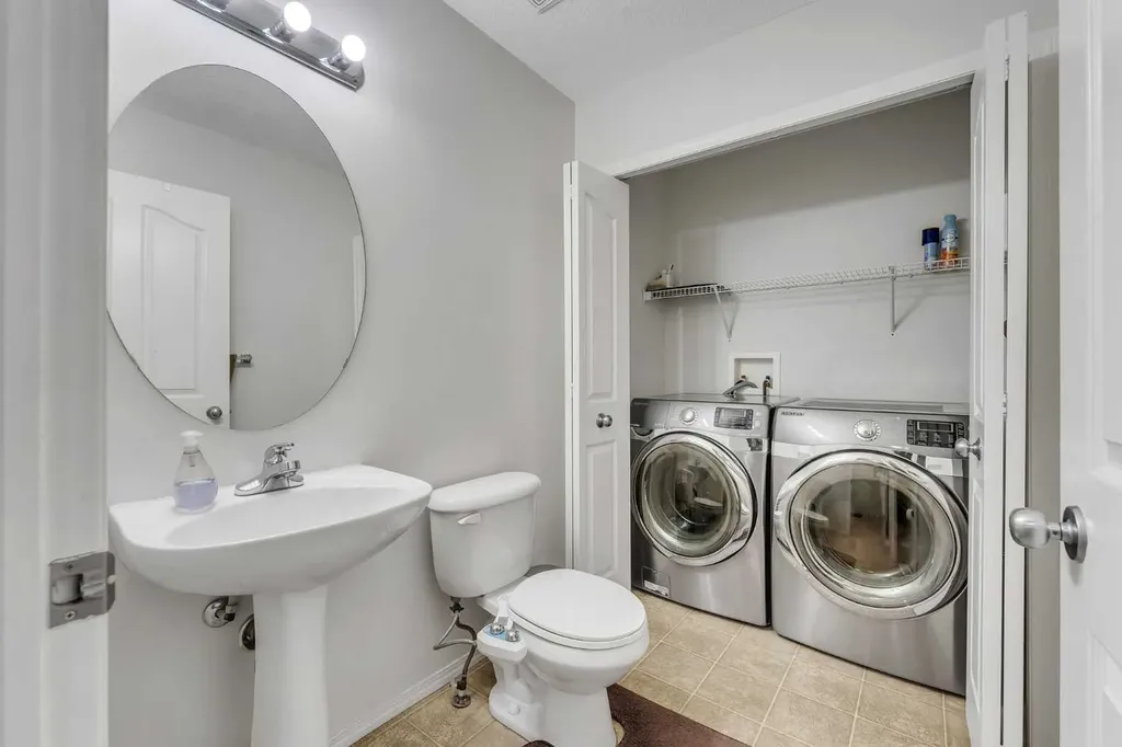 33 Saddlecrest Crescent NE Calgary AB T3J0C6