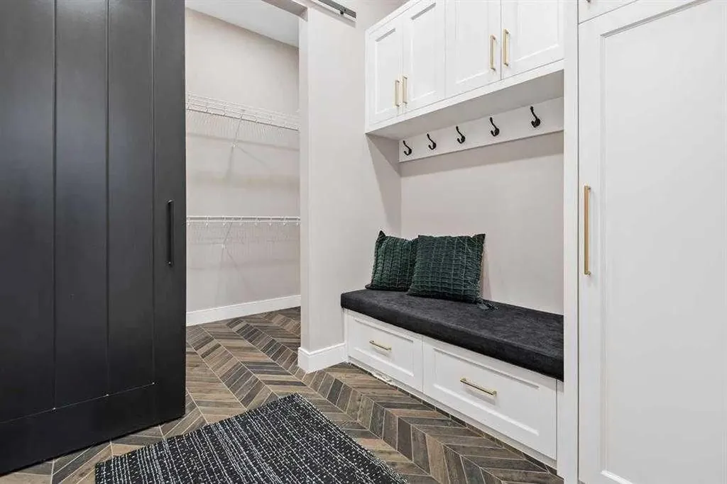 57 Larratt Close Red Deer AB T4R 0S6