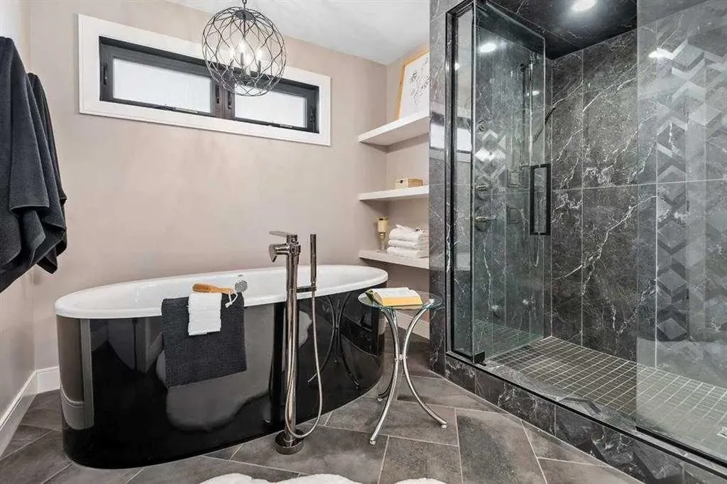 57 Larratt Close Red Deer AB T4R 0S6