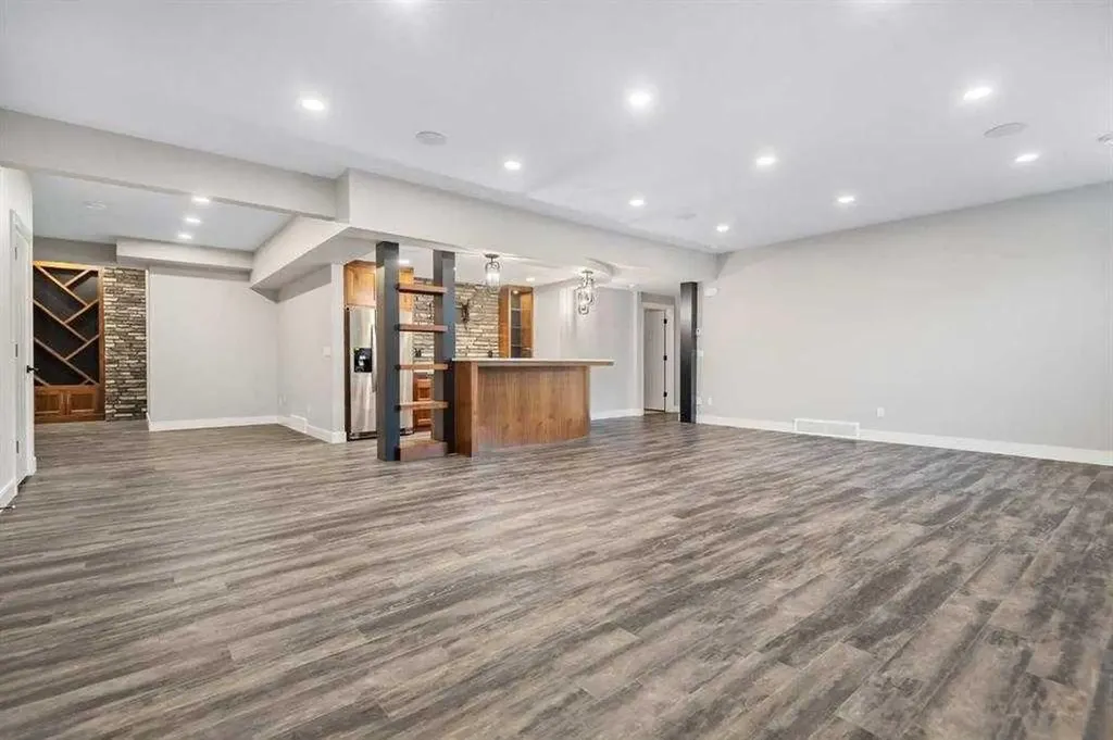 57 Larratt Close Red Deer AB T4R 0S6