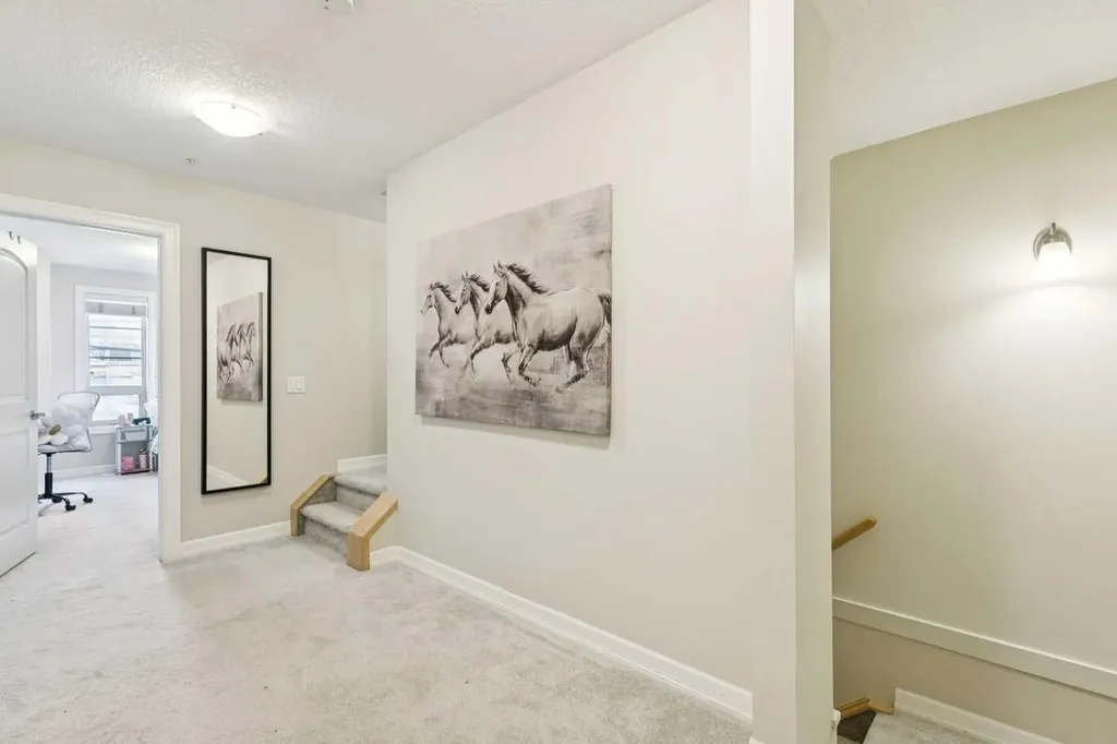 1729 34 Avenue SW Calgary AB T2T 2B7