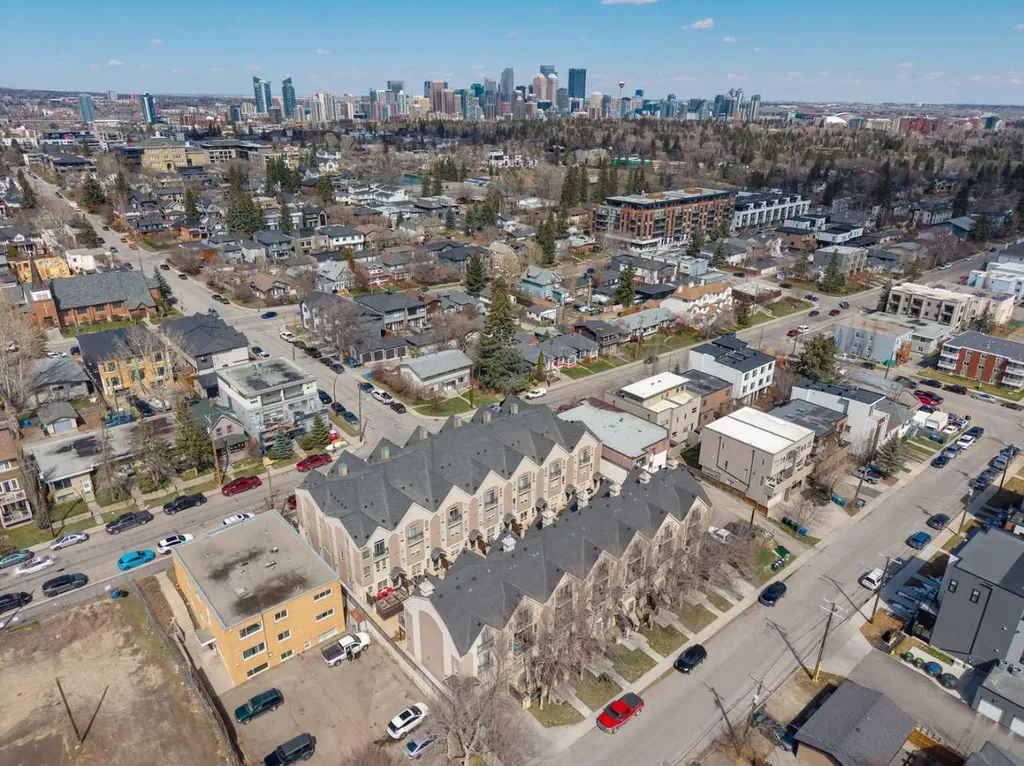 1729 34 Avenue SW Calgary AB T2T 2B7