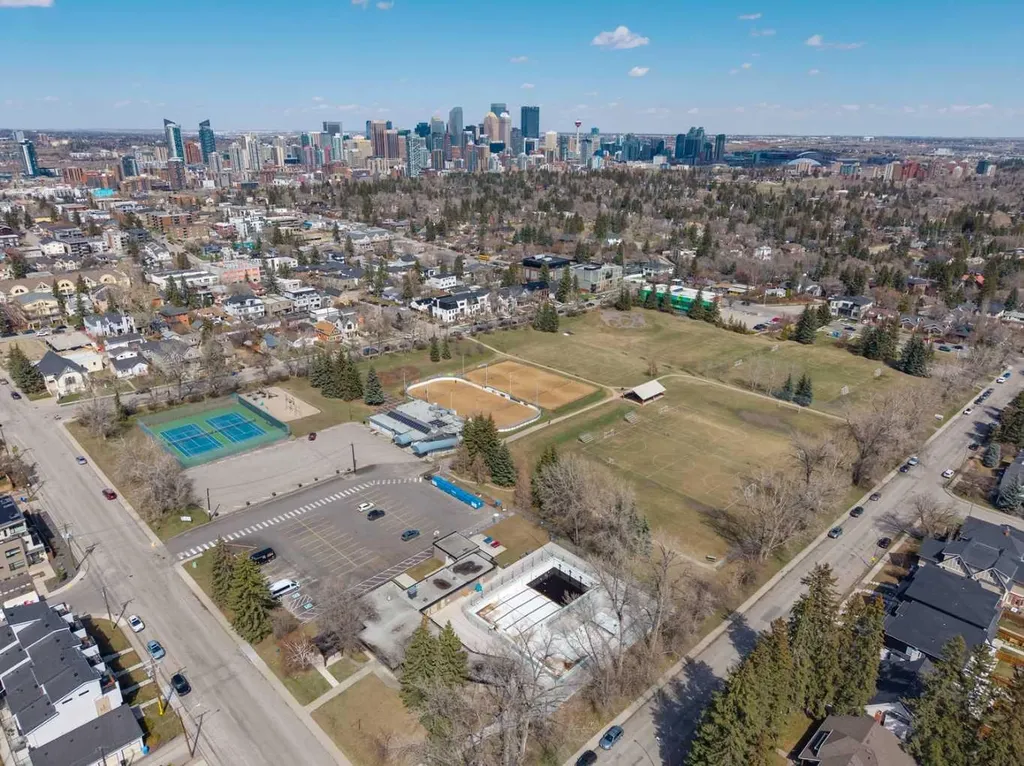 1729 34 Avenue SW Calgary AB T2T 2B7