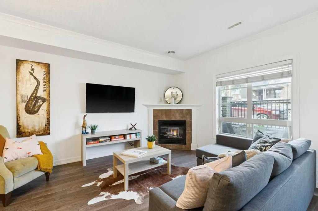 1729 34 Avenue SW Calgary AB T2T 2B7