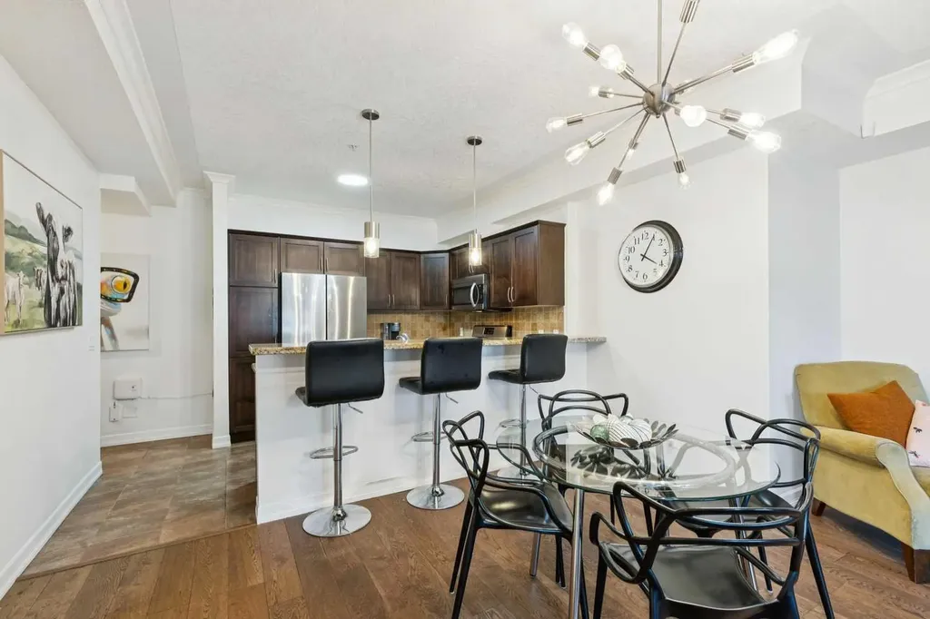 1729 34 Avenue SW Calgary AB T2T 2B7