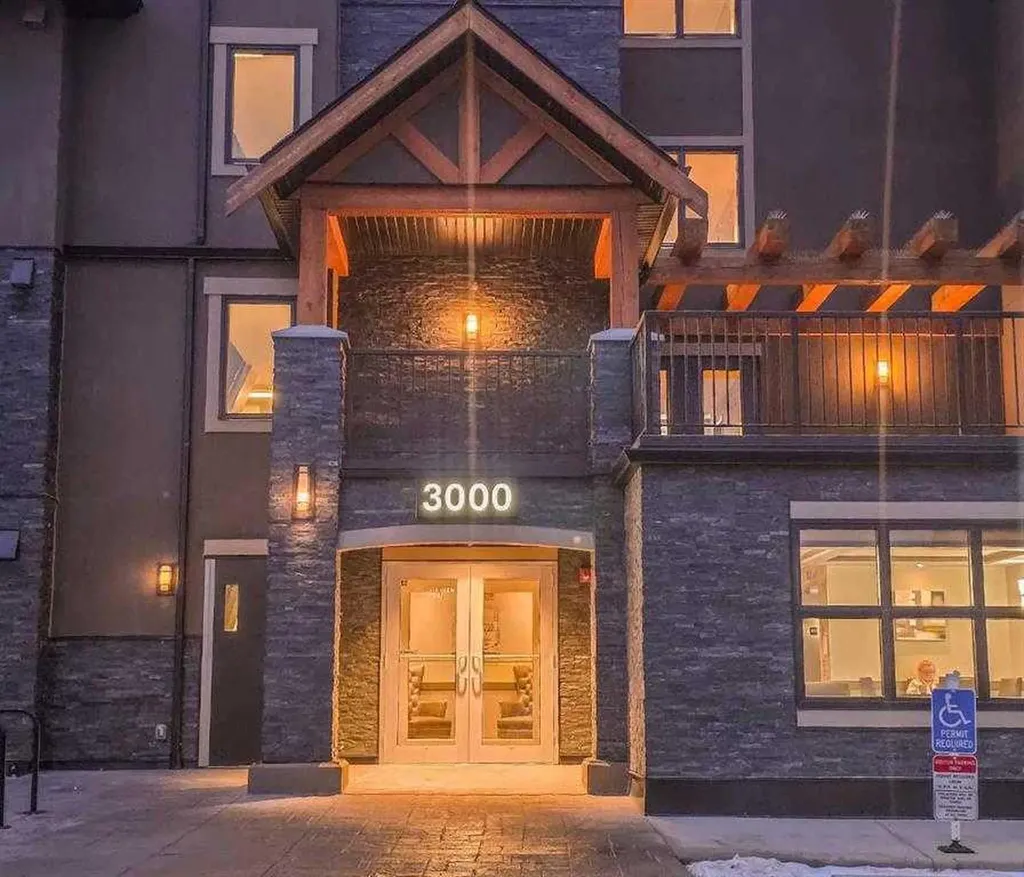 450 Kincora Glen Road NW Calgary AB T3R 1S2