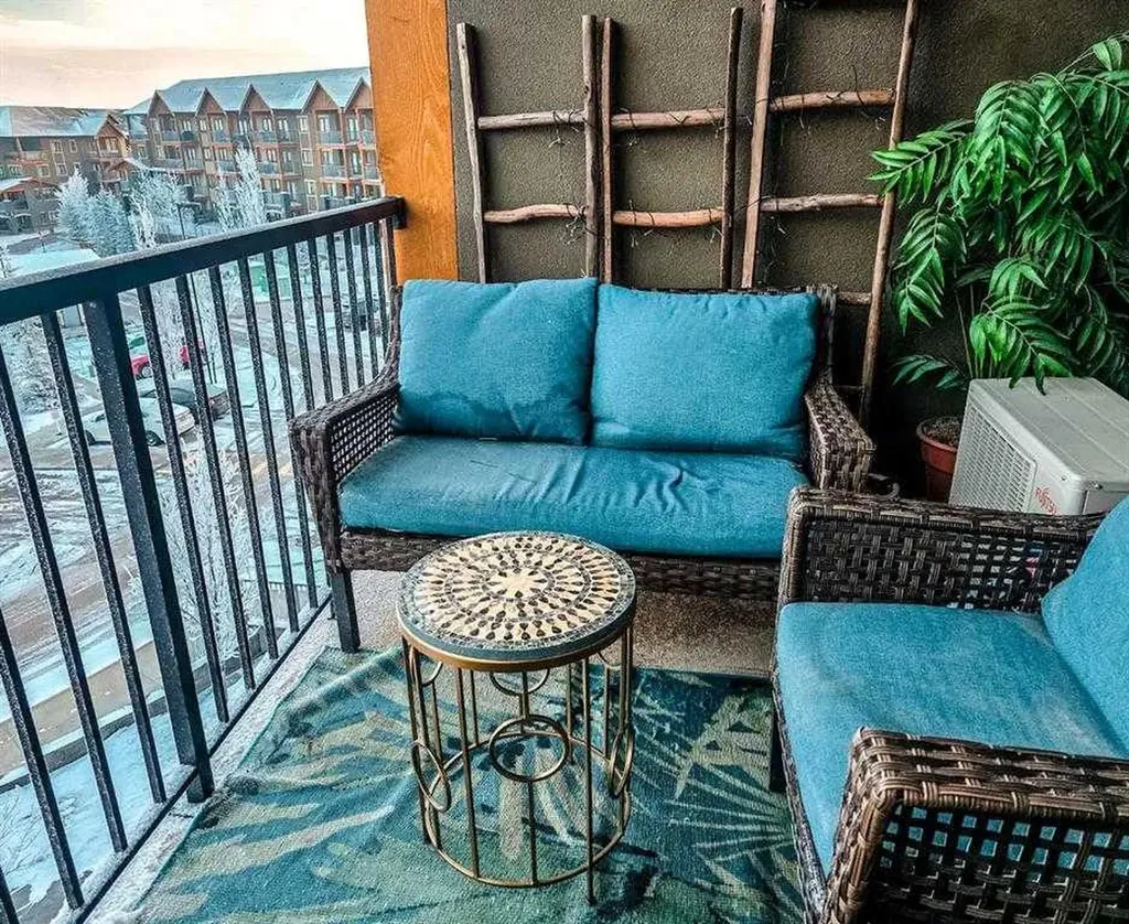 450 Kincora Glen Road NW Calgary AB T3R 1S2
