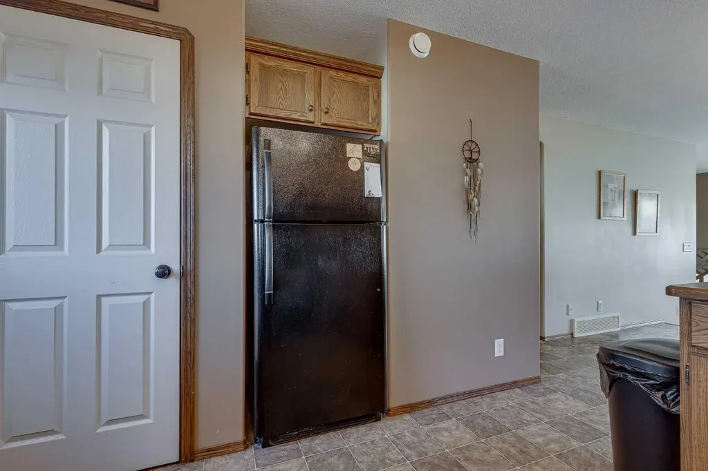 43 Inkster Close Red Deer AB T4R 0A7