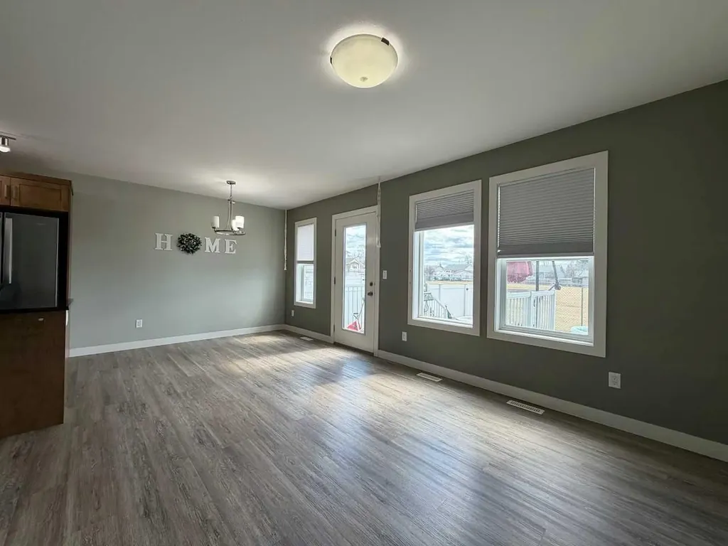 6300 58a Street Rocky Mountain House AB T4T 0C2