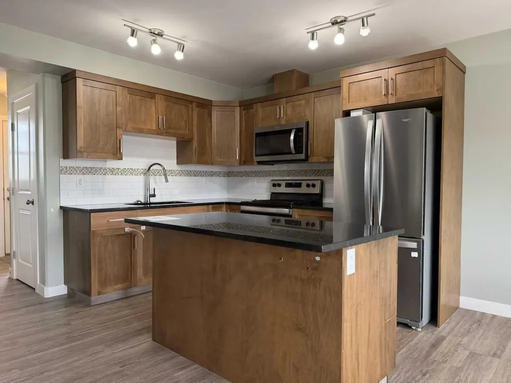 6300 58a Street Rocky Mountain House AB T4T 0C2