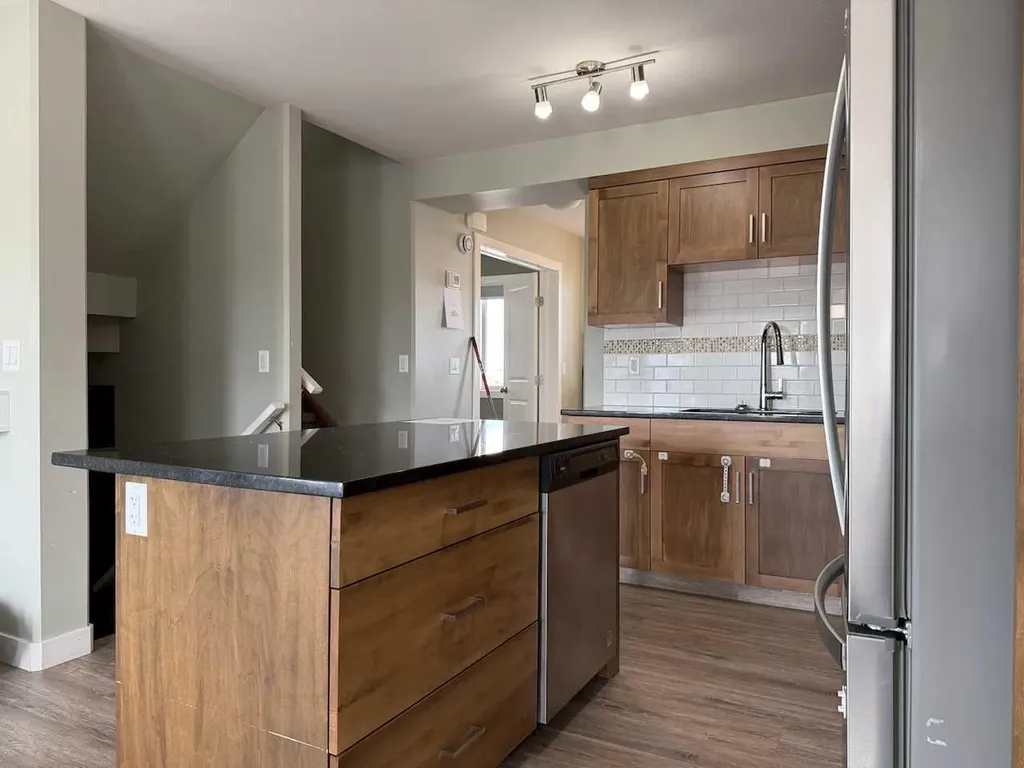 6300 58a Street Rocky Mountain House AB T4T 0C2