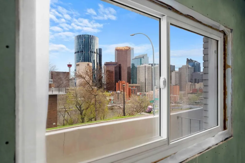 316 1 Avenue NE Calgary AB T2E 0B2