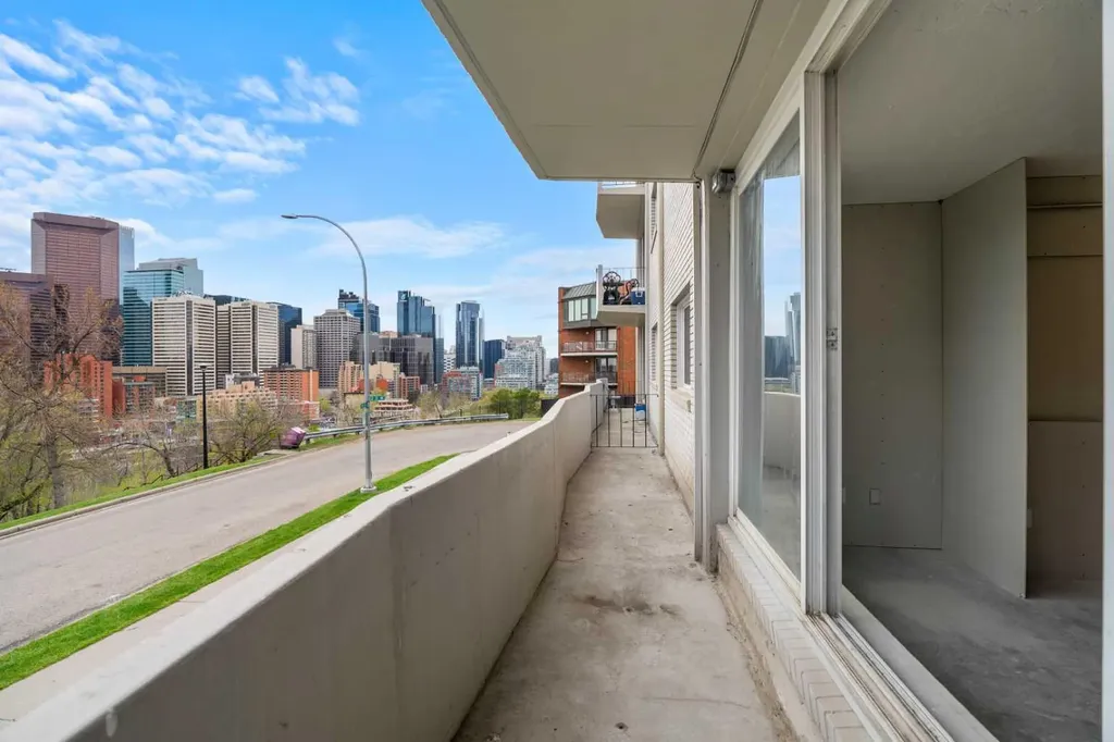 316 1 Avenue NE Calgary AB T2E 0B2